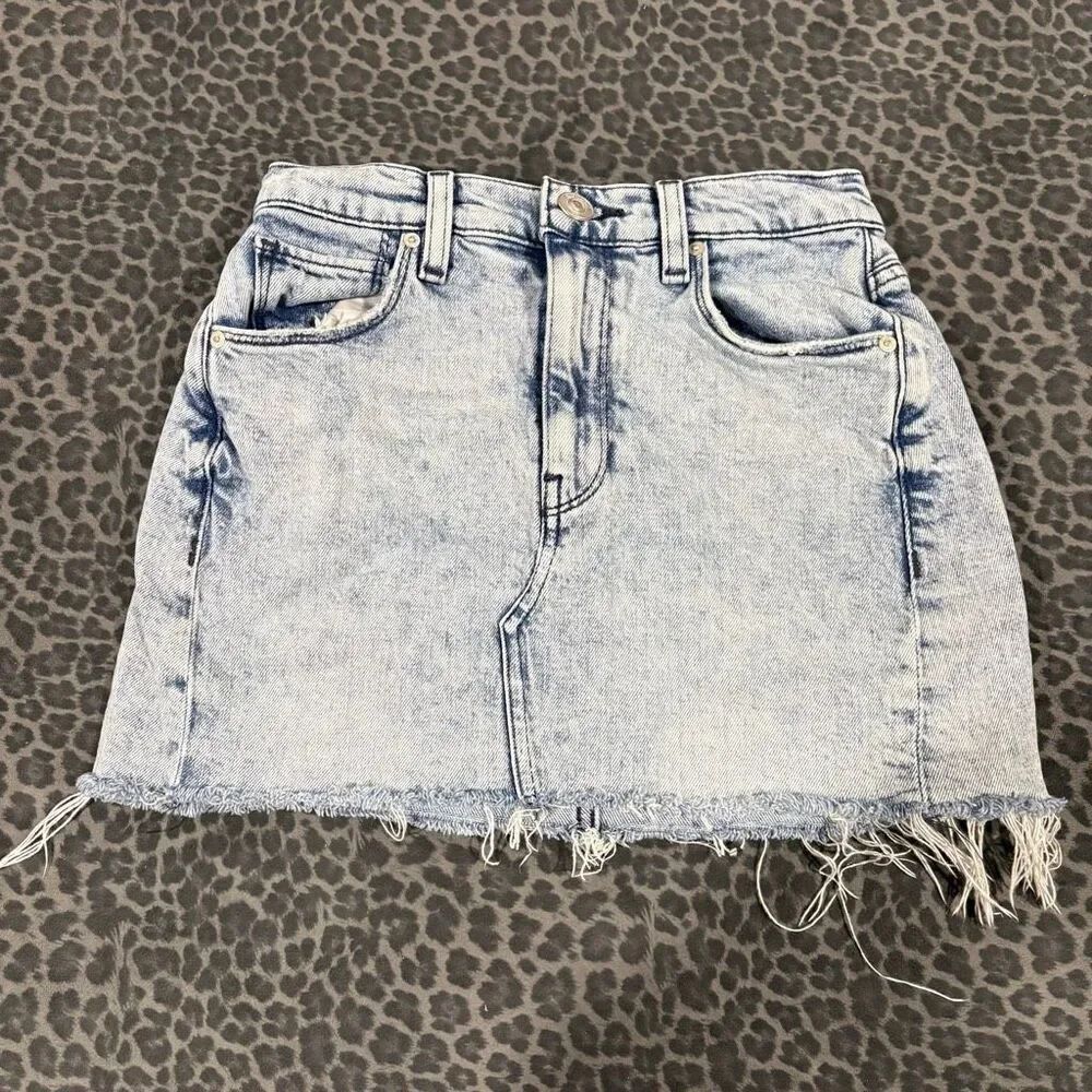 Hudson Viper Acid Wash Distressed Denim Mini Skirt Size 23 Raw Hem